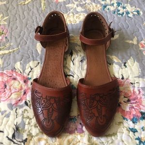SALE!!  NWOT Leather Sandals
